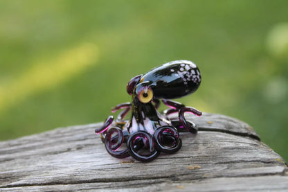 Purple White Handmade Glass Octopus Figurine – Blue & Pink Lampwork Animal – Miniature Sea Creature – Ocean Decor – Unique Gift for Marine