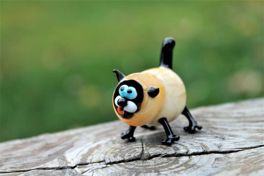 Siamese Style Murano Glass Cat Figurine – Handmade Collectible