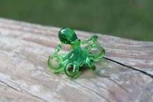 Load image into Gallery viewer, Green Blown Glass Octopus glass figurine mini
