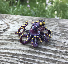 Load image into Gallery viewer, Black Purple Yellow Glass Octopus Sculpture
