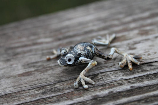 Handmade Marble Gray Glass Frog Figurine - Unique Murano Animal