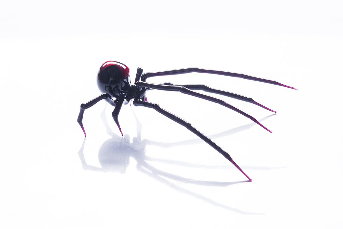Black Widow Glass Spider Figurine With Red Tips – Handmade Art