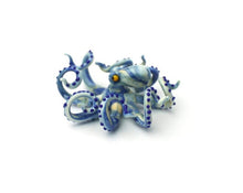 Load image into Gallery viewer, Sky Blue Blown Glass Octopus Sculpture
