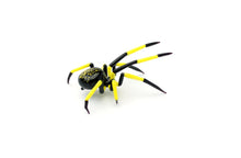 Load image into Gallery viewer, Blown Glass Figurine Art Insect Amber and Black SPIDER, Art Glass Spider Figurine Glass Figurine Animal Figure Glass Sculpture
