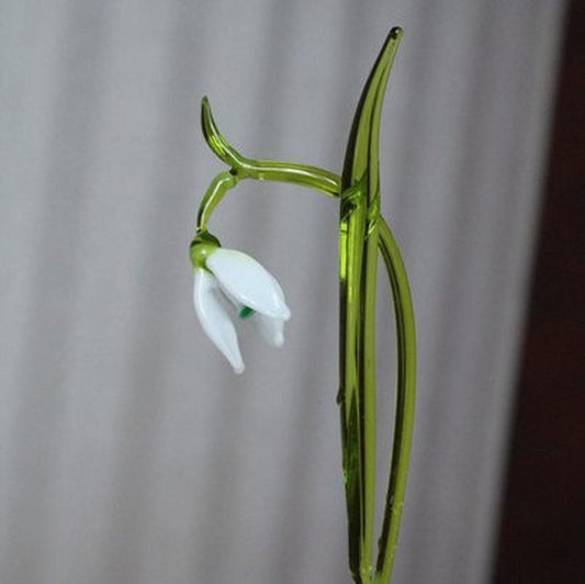 White Snowdrop Flower Figurine – Delicate Murano Glass Blossom