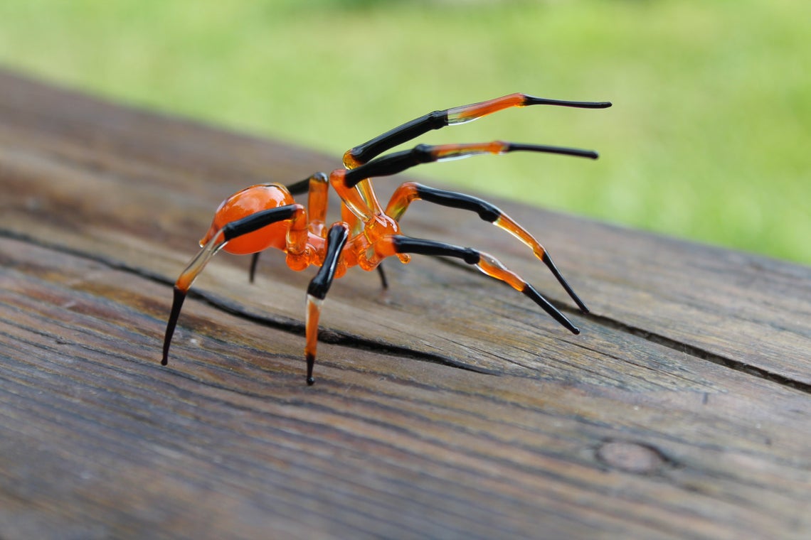 Orange And Black Glass Spider Figurine – Halloween Art Sculpture