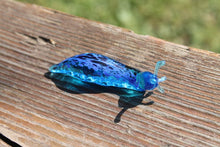 Load image into Gallery viewer, Blue Spotted Slug glass sculpture

