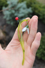 Load image into Gallery viewer, Glass Flower Snowdrop and  ladybug Glass handblown  mother&#39;s day gift
