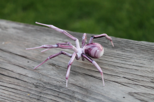 Handmade Murano Glass Spider Figurine In White And Purple, 2-Inch