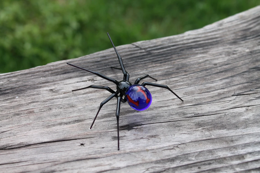 Spider Blue Spider Glass Sculpture With Red Spot – Handmade Murano Art