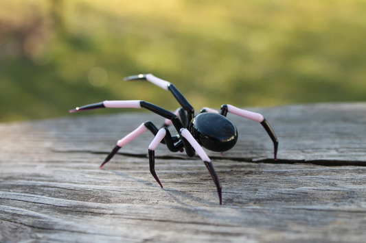 Black Spider With Pink Legs – Murano Glass Figurine Halloween Decor