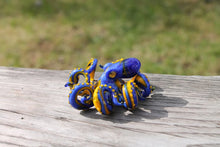Load image into Gallery viewer, Blue-Yellow The Purple turquoise Kracken Collectible Wearable Boro Glass Octopus Necklace / Blown Glass Octopus figurine
