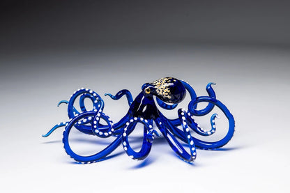 Deep Blue Blown Blown Glass Octopus Figurine In Deep Blue And Gold Glass Octopus
