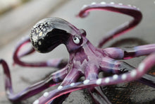 Load image into Gallery viewer, Purple Blown Glass Octopus, Glass Octopus, Glass, Octopus, Ocean, Octopus Sculpture, Squid, Kraken, Sea, Cephalopod, Blown Glass, Octopus Figurine
