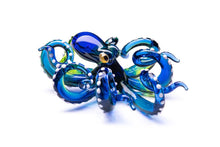 Load image into Gallery viewer, Blue Green Blown Glass Octopus, Glass Octopus, Glass, Octopus, Ocean, Octopus Sculpture, Squid, Kraken, Sea, Cephalopod, Blown Glass, Octopus Figurine
