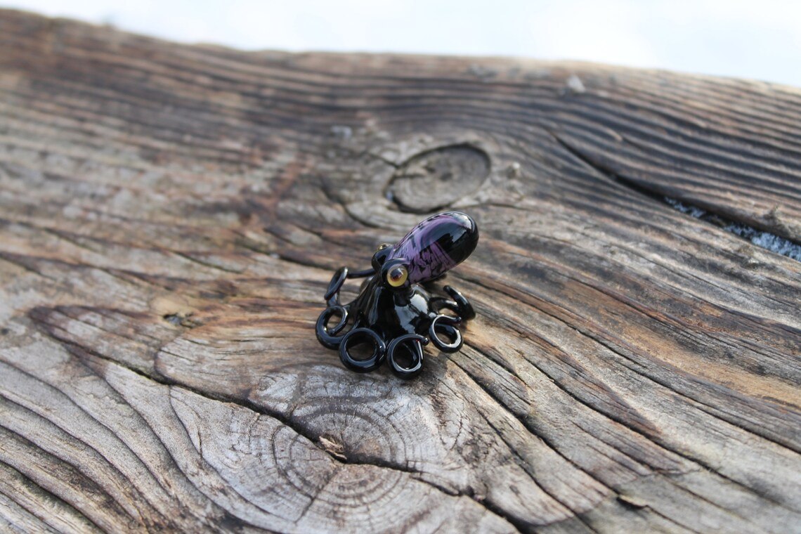 Handmade Black And Purple Glass Octopus Figurine - Ocean Art Gift