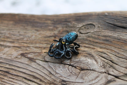 Handmade Black And Blue Glass Octopus Figurine - Miniature Sea Art