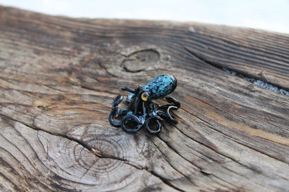 Handmade Black And Blue Glass Octopus Figurine - Miniature Sea Art