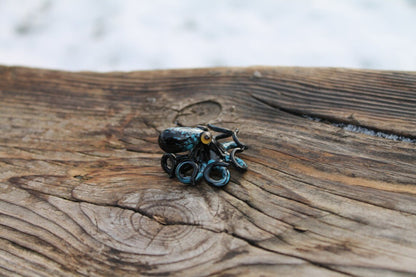 Handmade Black And Blue Glass Octopus Figurine - Miniature Sea Art