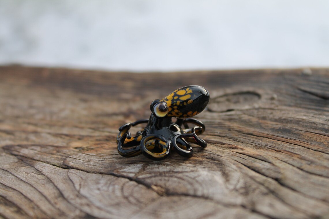 Black Glass Octopus With Yellow Spots – Handmade Mini Sea Sculpture